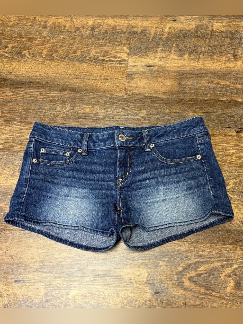 American Eagle Y2K Mini Jean Shorts Low Rise Blue Denim Womens 8 Stretch